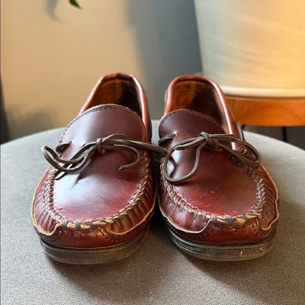 Minnetonka Driver Leather Mens 8.5 Loafers Burgundy Leather - Picture 3 of 9